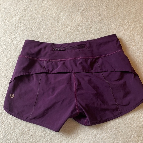 Lululemon shorts - Picture 3 of 4